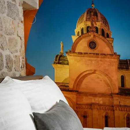 招待所 Fenice Palace 希贝尼克