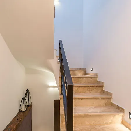 Fenice Palace 招待所 4*