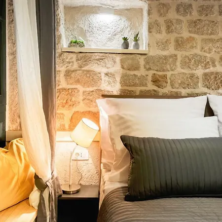 Fenice Palace 招待所 4*