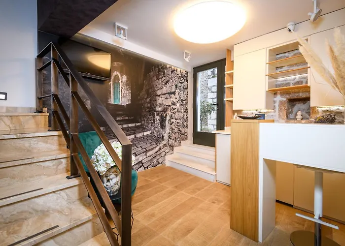 Fenice Palace Pensión Šibenik